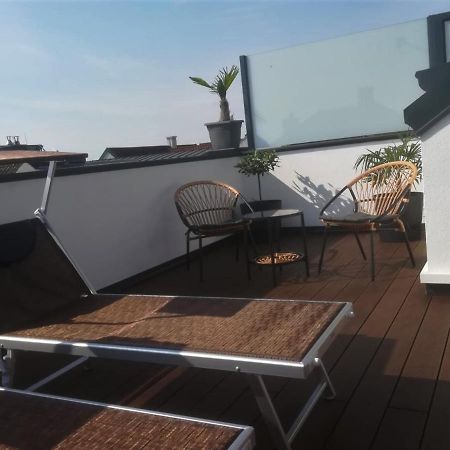 Penthouse Griemann 2 Fuer Max 4 Personen Mit Eigener Grosser Dachterrasse Zum Relaxen! Illmitz Exterior photo